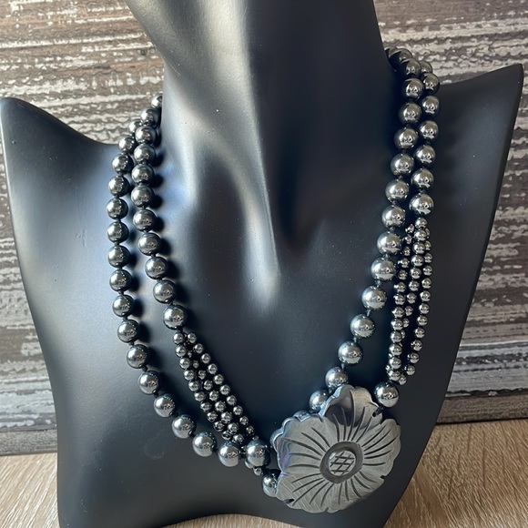 Jewelry Vintage Long Flower Necklace Poshmark